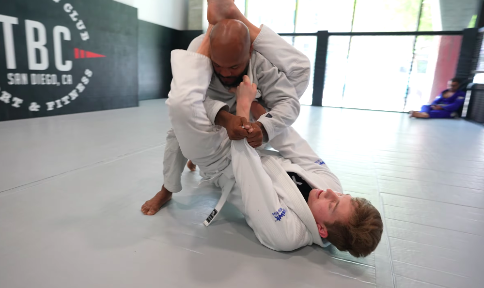 This Guy Trained in Brazilian Jiu Jitsu for 30 Days and Then Tried to Win a Fight