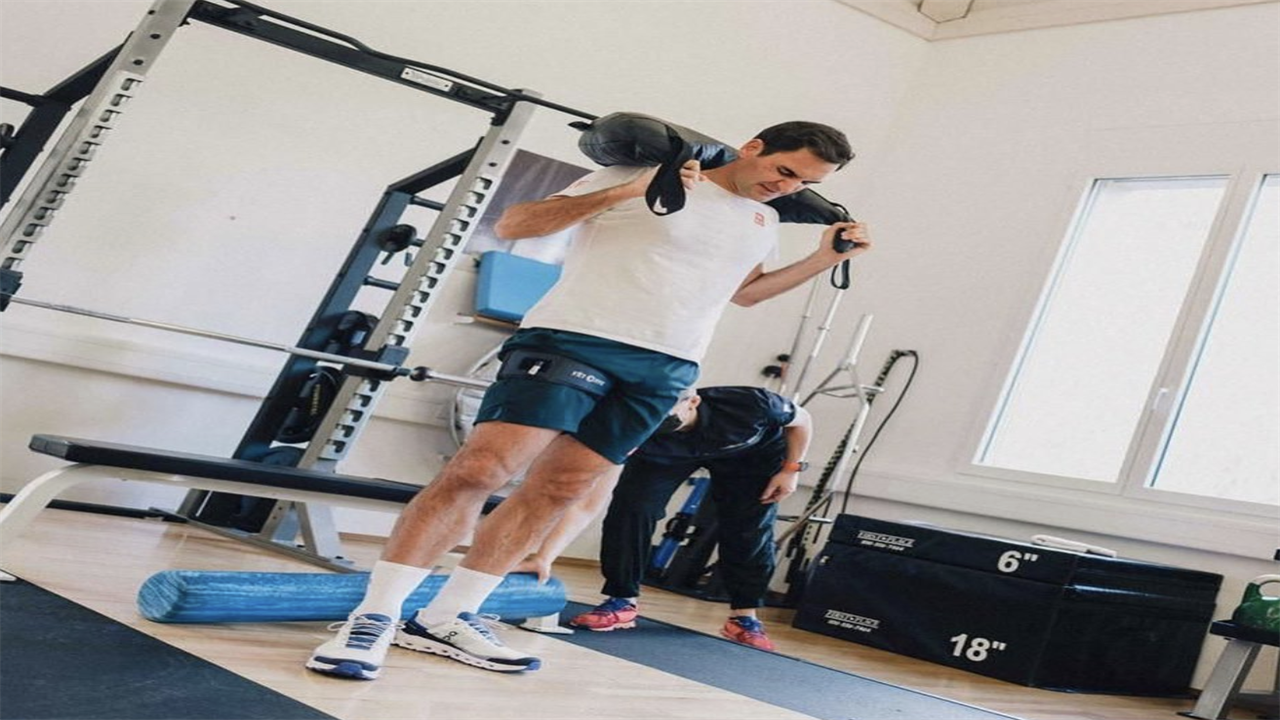 Roger Federer Showed Off His Strength and Agility in New Workout Videos